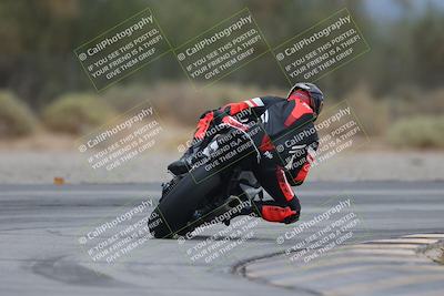 media/Sep-21-2025-Race Pace (Sun) [[98bf33ef95]]/Verified/2-Turn 2 Backside (835am)/